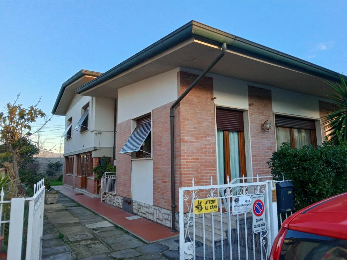 Vacanze A Viareggio Exteriér fotografie