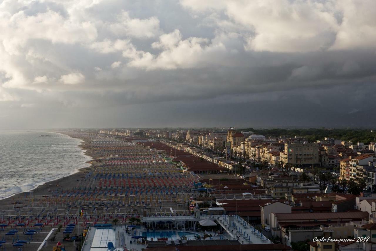 Vacanze A Viareggio Exteriér fotografie