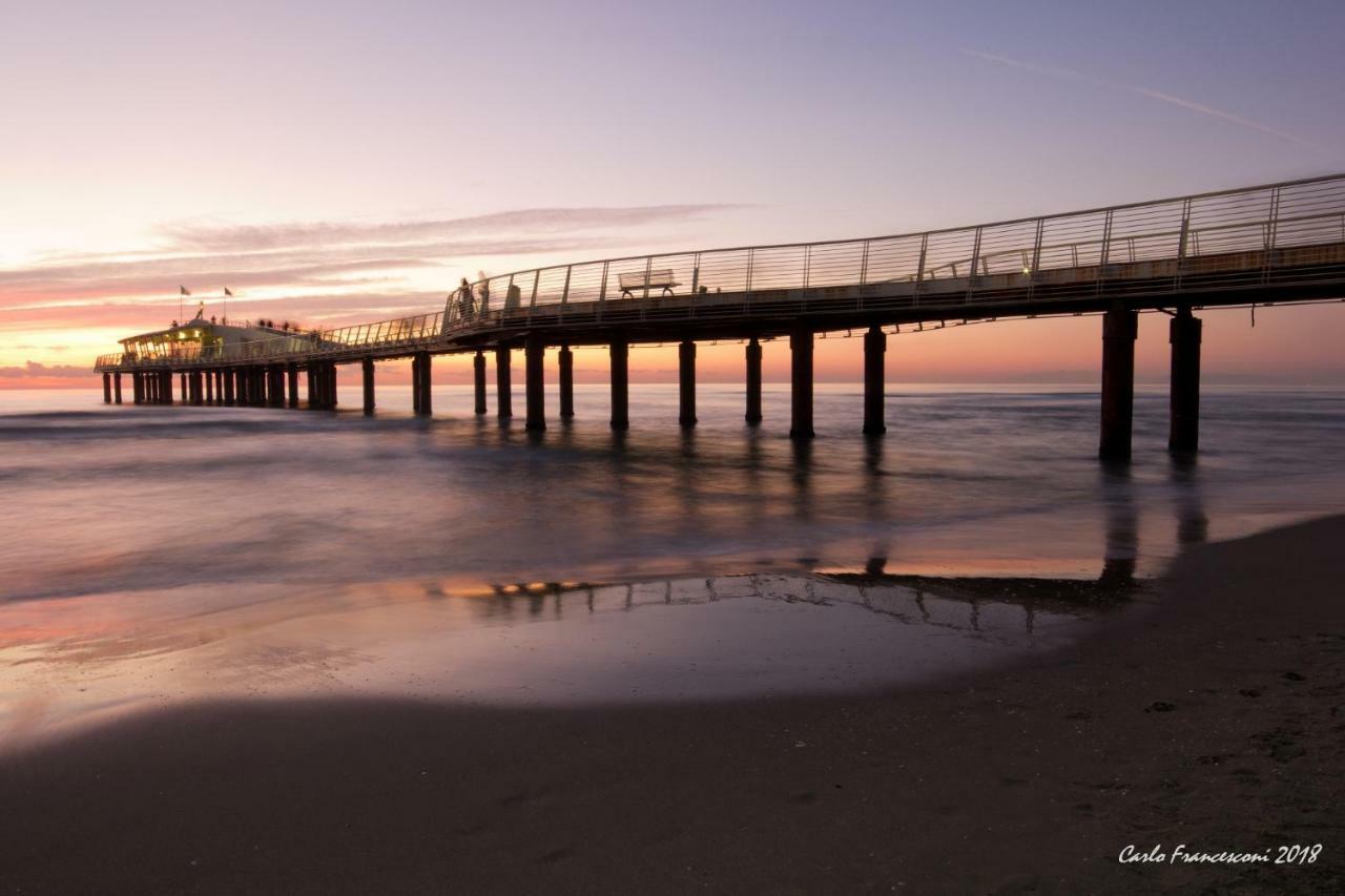 Vacanze A Viareggio Exteriér fotografie